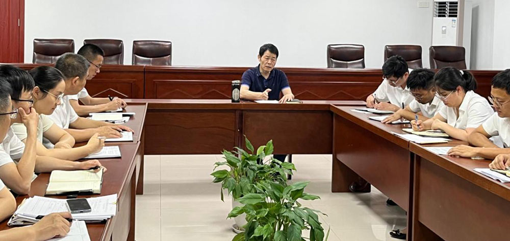 城建投公司召開全體員工大會暨安全生產(chǎn)、保密工作會議?